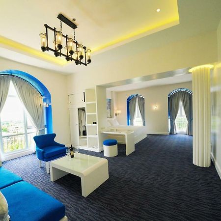 Hotel Carlito Tagaytay Tagaytay City Екстер'єр фото