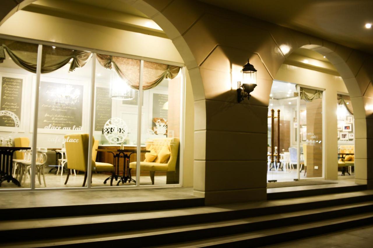 Hotel Carlito Tagaytay Tagaytay City Екстер'єр фото