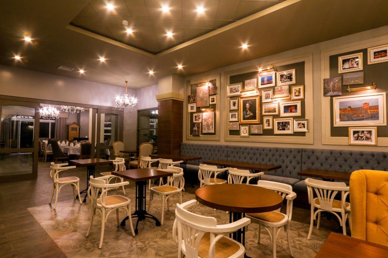 Hotel Carlito Tagaytay Tagaytay City Екстер'єр фото
