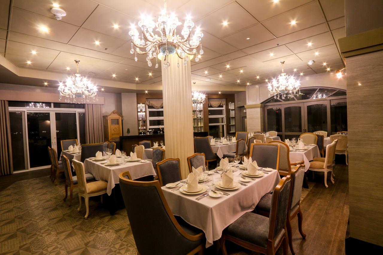 Hotel Carlito Tagaytay Tagaytay City Екстер'єр фото