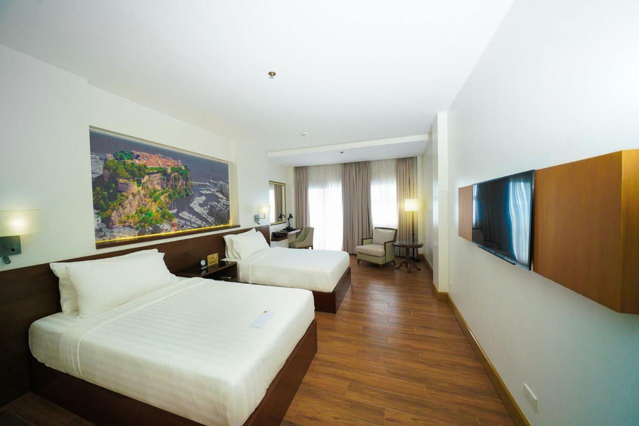 Hotel Carlito Tagaytay Tagaytay City Екстер'єр фото