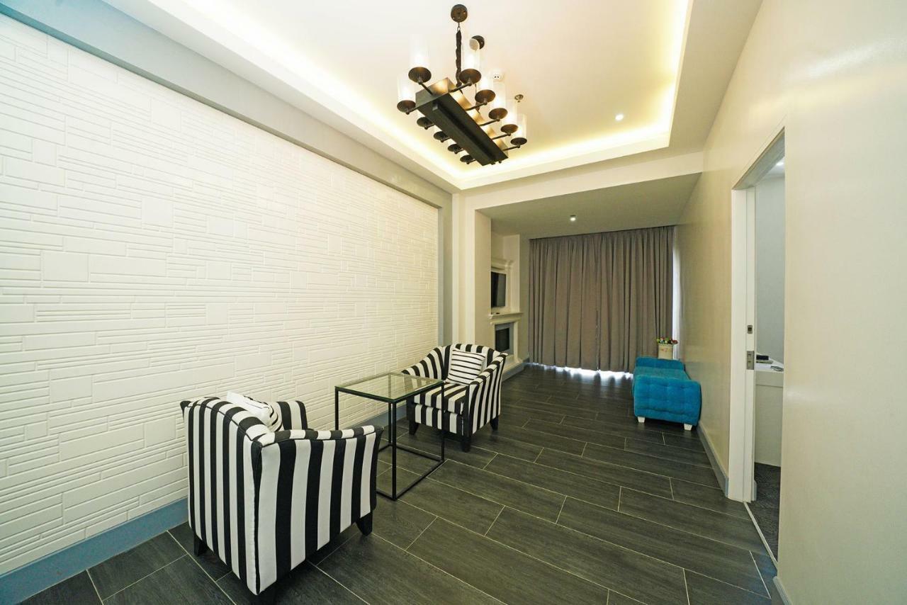 Hotel Carlito Tagaytay Tagaytay City Екстер'єр фото