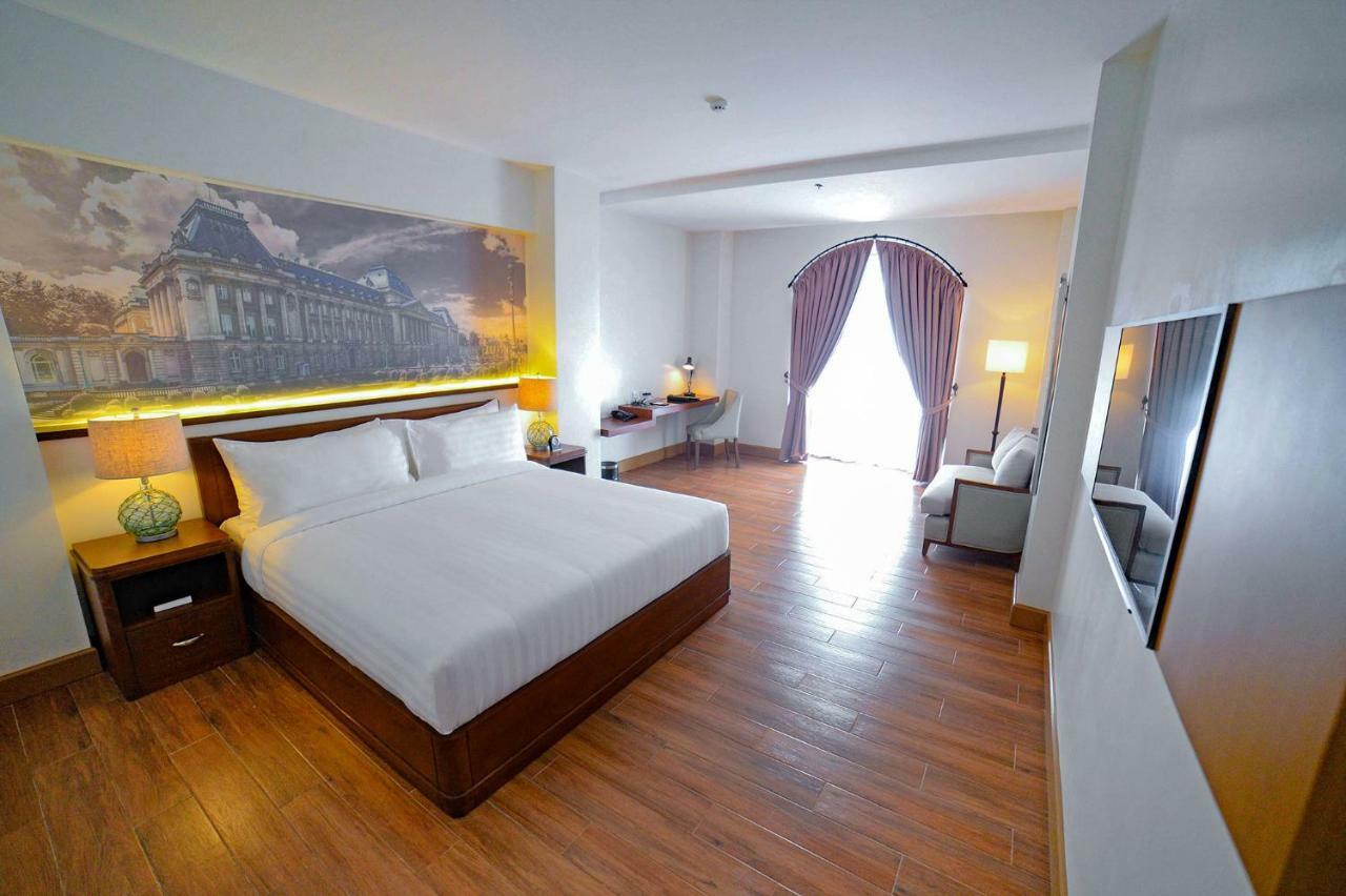Hotel Carlito Tagaytay Tagaytay City Екстер'єр фото